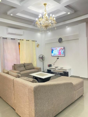 deux chambres et salon chez 198 à Porto Novo